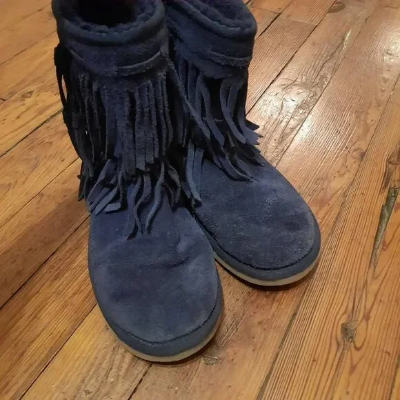 Navy Blue Fringe Boots - Picture 5 of 5